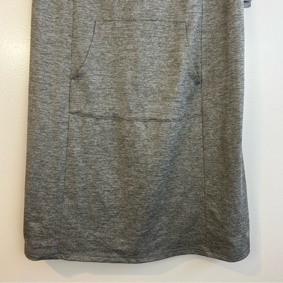 NWT Tek Gear Grey Sleeveless Hooded Shift Mini Dress Size Small - Picture 9 of 9